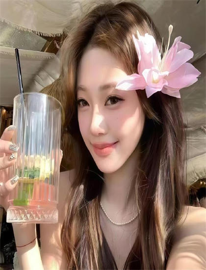 影视教授专业解读家庭战争 第一季高潮的情感爆发与视觉冲击 【文化传播分析】